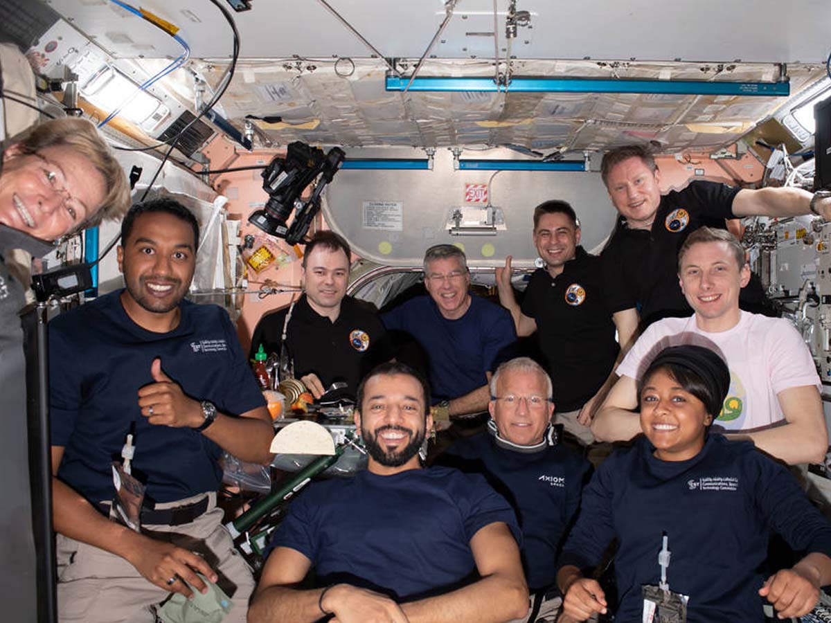 axiom-mission-2-expedition-69-crew-dinner-international-space-station